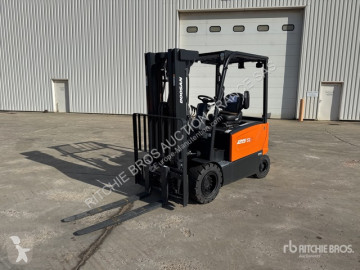 Nieuw elektrische heftruck Doosan