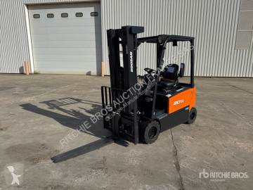 Nieuw elektrische heftruck Doosan