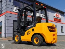 EP Mitsubishi FD25 TRIPLEX Side shift