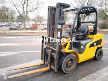 Caterpillar GP30N chariot à gaz occasion