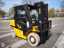 汽油叉车 Yale GLP40VX6