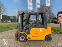 Кар Jungheinrich EFG 550 втора употреба