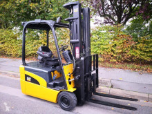 Caterpillar EP18NT wózek elektryczny używany