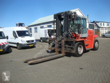 Chariot diesel Kalmar DCD90-6 TRIPLOBOOM