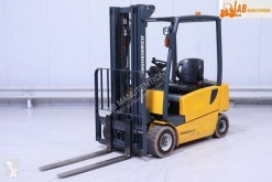 Jungheinrich EFG320