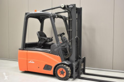 رافعة شوكية Linde E 16 L-01 E 16 L-01 رافعة شوكية كهربائية مستعمل