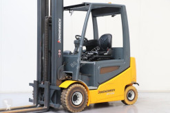 Empilhador elevador Jungheinrich EFG425K usado
