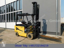 Hyundai 30B- 9 Elektro*TriplexMast 7,0m*Waage*UVVneu*TOP wózek diesel używany
