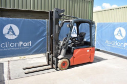 Linde E18L-00 chariot électrique occasion