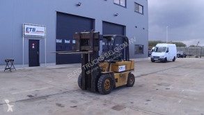 Carretilla elevadora Caterpillar V50DSA (2.5TON) carretilla diesel usada