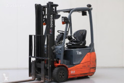 Empilhador elevador Toyota 8FBET15 usado