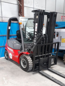 Carretilla elevadora Manitou carretilla diesel usada