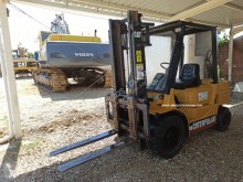 Carretilla elevadora carretilla diesel Caterpillar DP 30