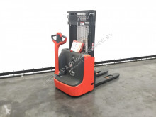 Carrello elevatore elettrico Linde L12