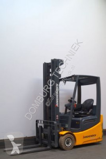 Stivuitor Jungheinrich second-hand
