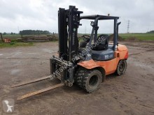 Toyota 7FG/7FD 02-7FD35 Wózek widłowy motostivuitor second-hand