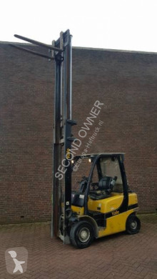 Yale GLP25VX carrello elevatore a gas usato