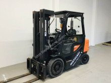 Doosan D25GP-PLUS diesel vagn begagnad
