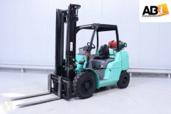 Chariot à gaz Mitsubishi FG40N