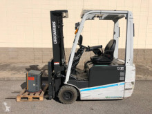 Carretilla elevadora Unicarriers AG1N1L16Q carretilla eléctrica usada