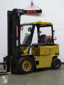 Carretilla elevadora Caterpillar v40d