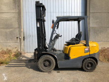TCM FD25T4 motostivuitor second-hand