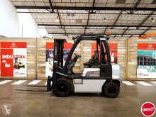 Emelőtargonca Nissan Y1D2A25Q használt