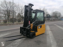 Caterpillar EP20PNT used electric forklift
