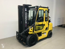 رافعة شوكية Hyundai 33L-7A رافعة شوكية غازية مستعمل
