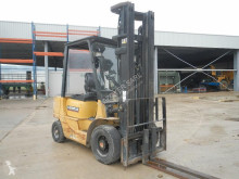 Caterpillar DP 25 used diesel forklift