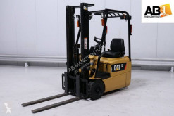Vysokozdvižný vozík Caterpillar 12-KRT-PAC elektrický vysokozdvižný vozík ojazdený