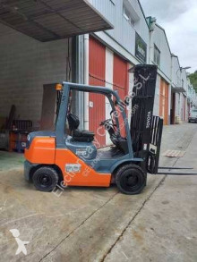 Chariot diesel Toyota Tonero 02-8FDF25