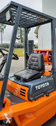 Toyota gas forklift 465FGF25