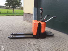 Transpalette à porté debout BT LPE 200 meerij palletwagen elektrische