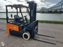 Chariot électrique Doosan B18T-7
