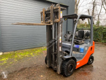 Toyota gas forklift 06-8FG15F