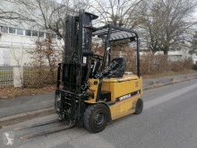 Elektrikli forklift Caterpillar EP 25