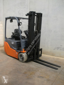 Empilhador elevador Toyota 8FBET18 8FBET18 empilhador eléctrico usado