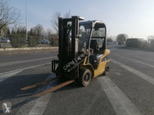 Caterpillar Dieselstapler DP25N