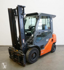 Gasdriven truck Toyota 8FGF25F