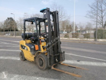 Caterpillar GP25NTD chariot à gaz occasion