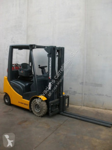 Carretilla elevadora Jungheinrich TFG 320s 450 DZ carretilla de gas usada