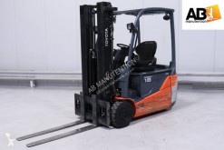 Toyota 8FBET18 used electric forklift