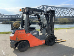 Toyota 02-8FGF25 carrello elevatore a gas usato