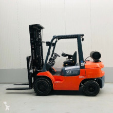 Elevatör forklift Toyota 02-7FGF30 ikinci el araç