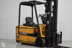Carretilla elevadora Caterpillar EP20KT usada