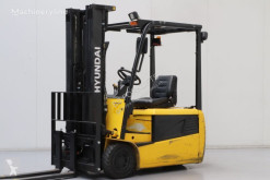 Carretilla elevadora Hyundai 15BT-7 usada