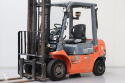 Toyota 62-7FDF25 Forklift used