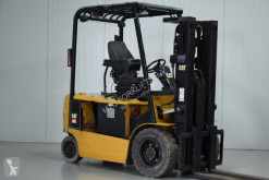 رافعة شوكية Caterpillar EP30KPAC مستعمل