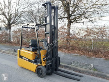Chariot électrique Caterpillar EP20KT